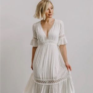 Baltic Born - Rayne Deep V Maxi Dress - White - XS